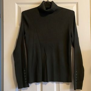 Maeve long sleeve cowl/turtleneck sweater top! Holly/houx/dark green color. XL